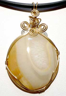 Wire Wrap pendant agate from Indonesia